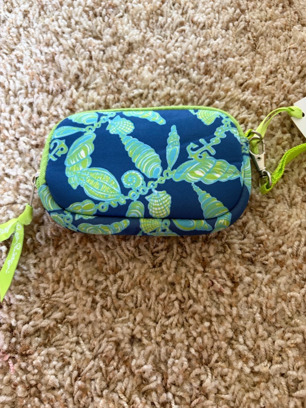 Lilly Pulitzer Tech Case - Picture 5 of 5